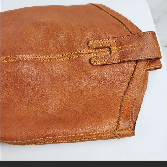 Frye Carson Pull On Boots - Picture 6 of 10